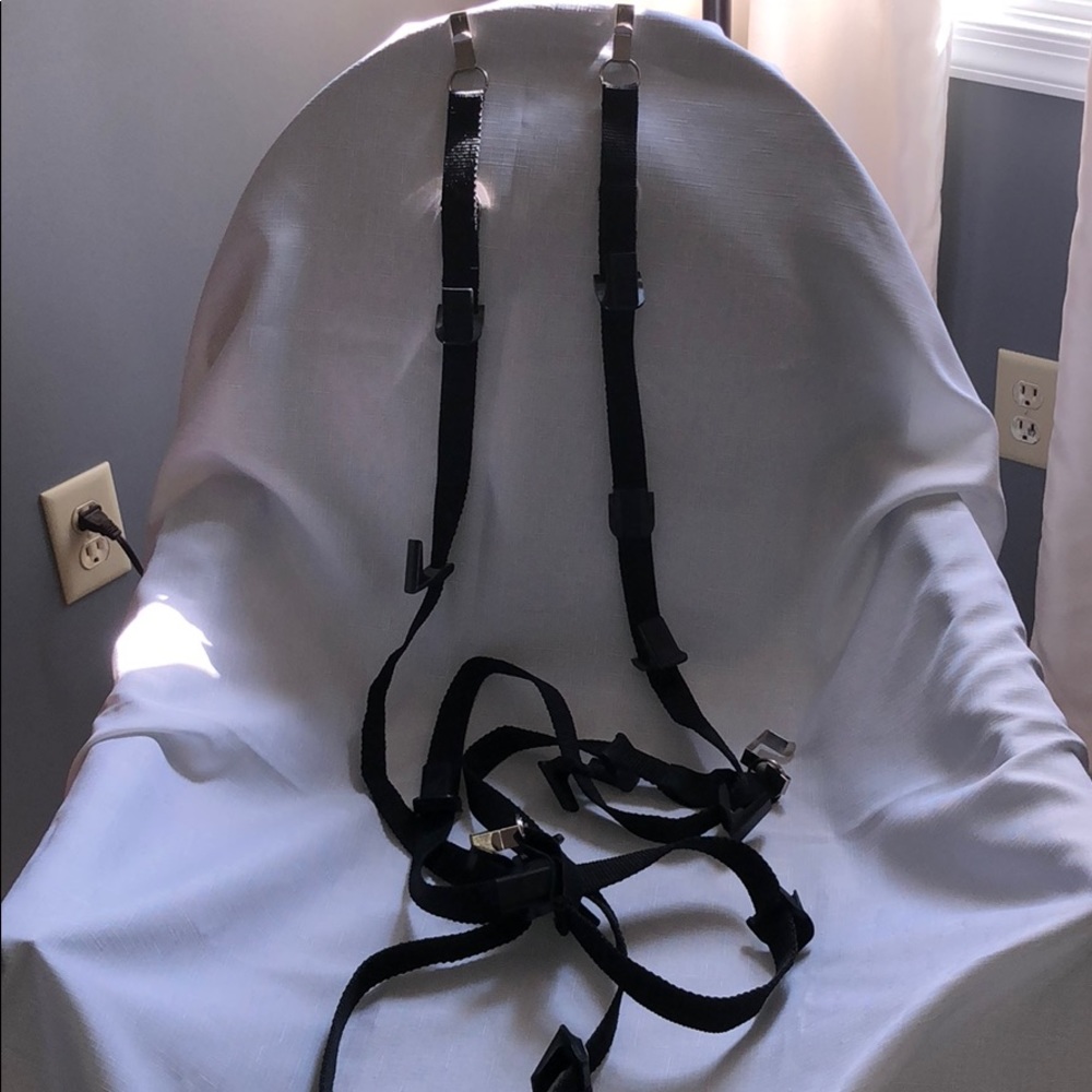 Over the door hanging purse organizer